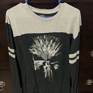 marvel skull long sleeve shirt